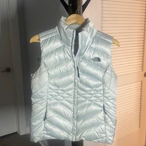 Womens North Face 550 Silver Down Vest